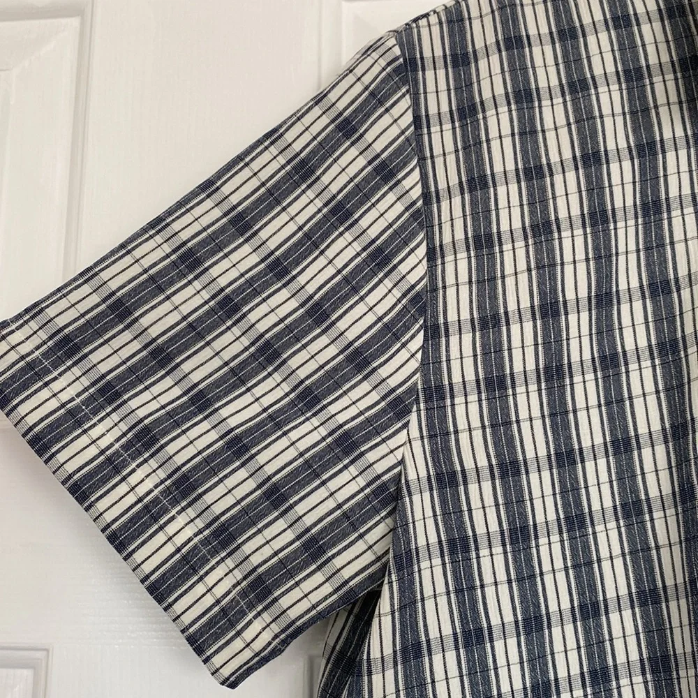 Karen Scott button down shirt with vintage vibes.